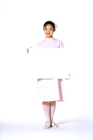 フォークリフトに乗れると仕事で便利です